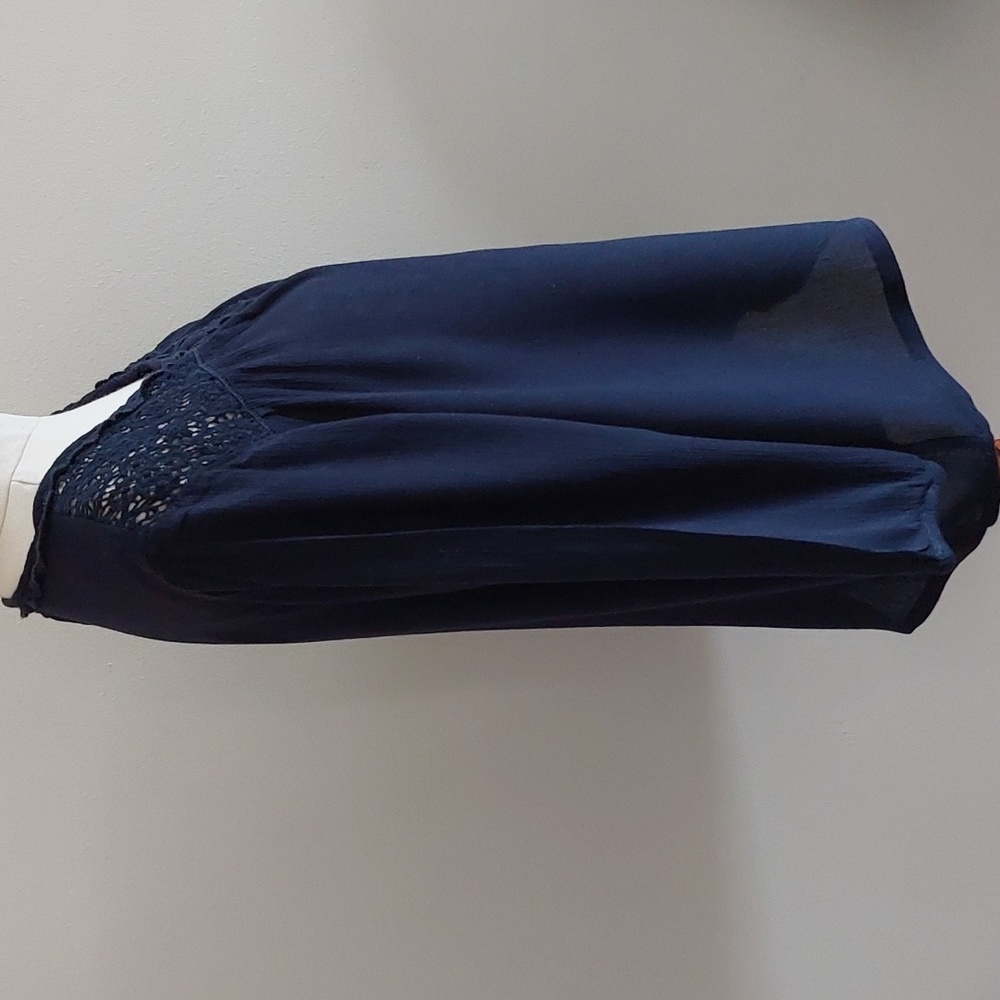 LAST CHANCE:  Superdry navy eyelet lace blouse. - Picture 5 of 9